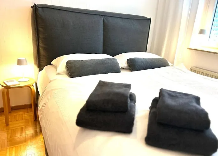 Japandi-style In Mit Stellplatz, Balkon Apartament *