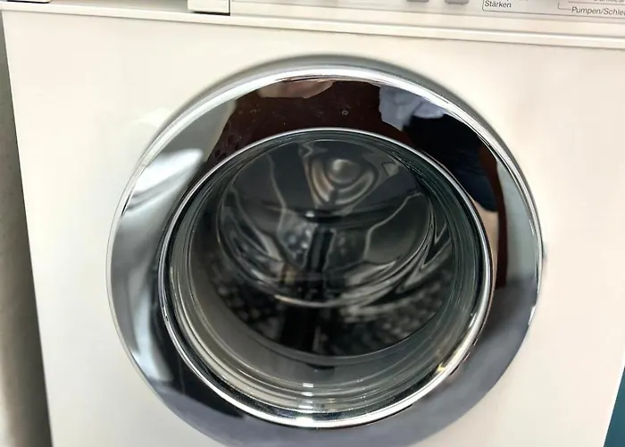 Japandi-style In Mit Stellplatz, Balkon Apartament *