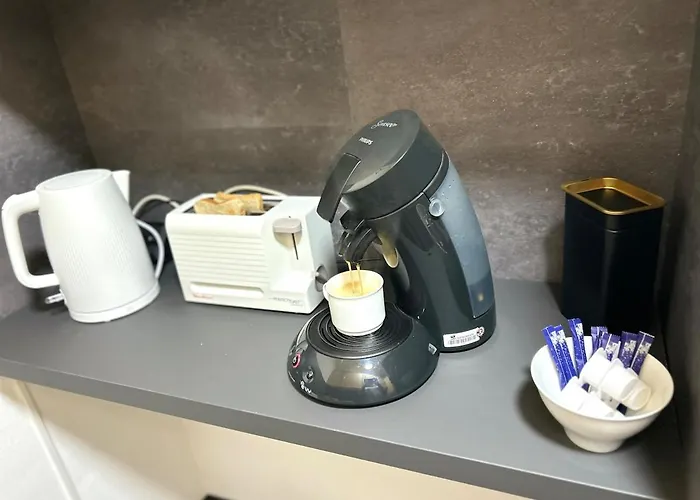 Japandi-style In Mit Stellplatz, Balkon Appartamento