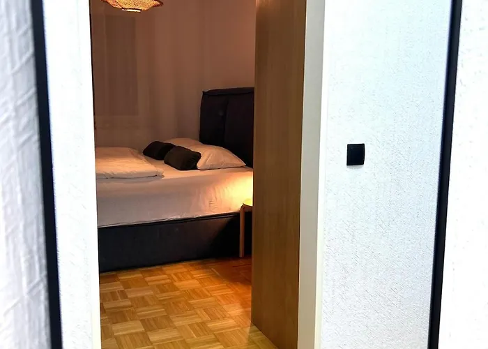 Japandi-style In Mit Stellplatz, Balkon 아파트 도르트문트