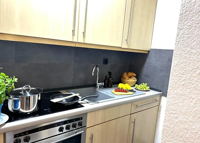 Japandi-style In Mit Stellplatz, Balkon *